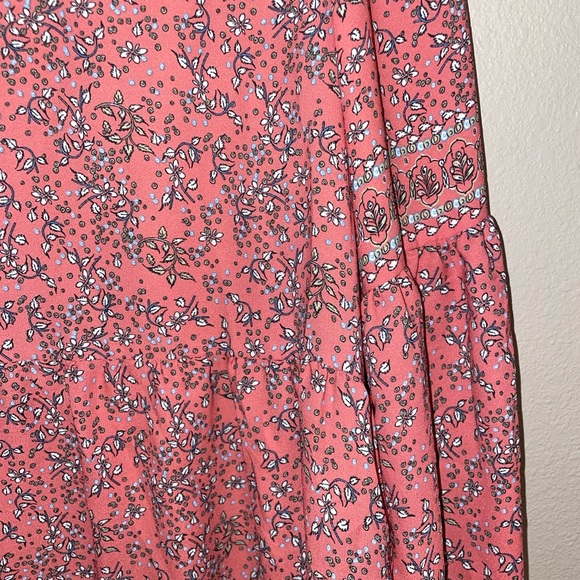 Pink floral patterned long sleeved shirt - Picture 3 of 4